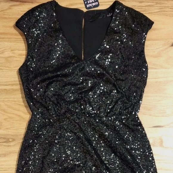 Women's Black Sequined Bodycon Dress - Picture 1 of 4